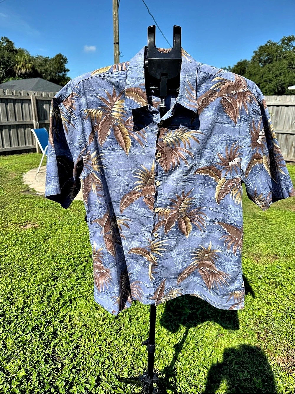 Island Shores Original Island Wear Palm Print Rayon Shirt Size Medium Like New